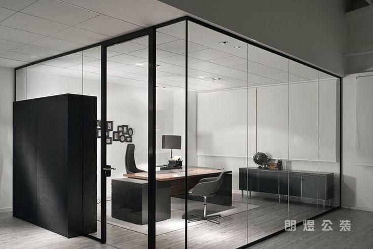 辦公室玻璃隔斷裝修效果圖
